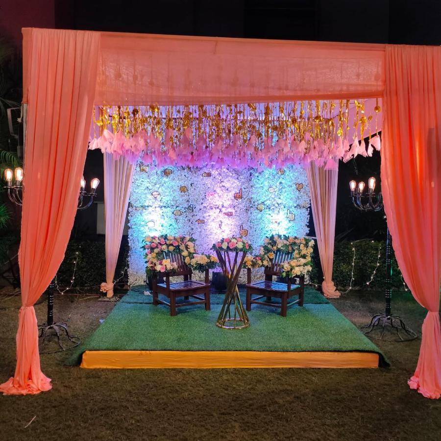 Hotel The Golf 1 Lucknow Ngoại thất bức ảnh